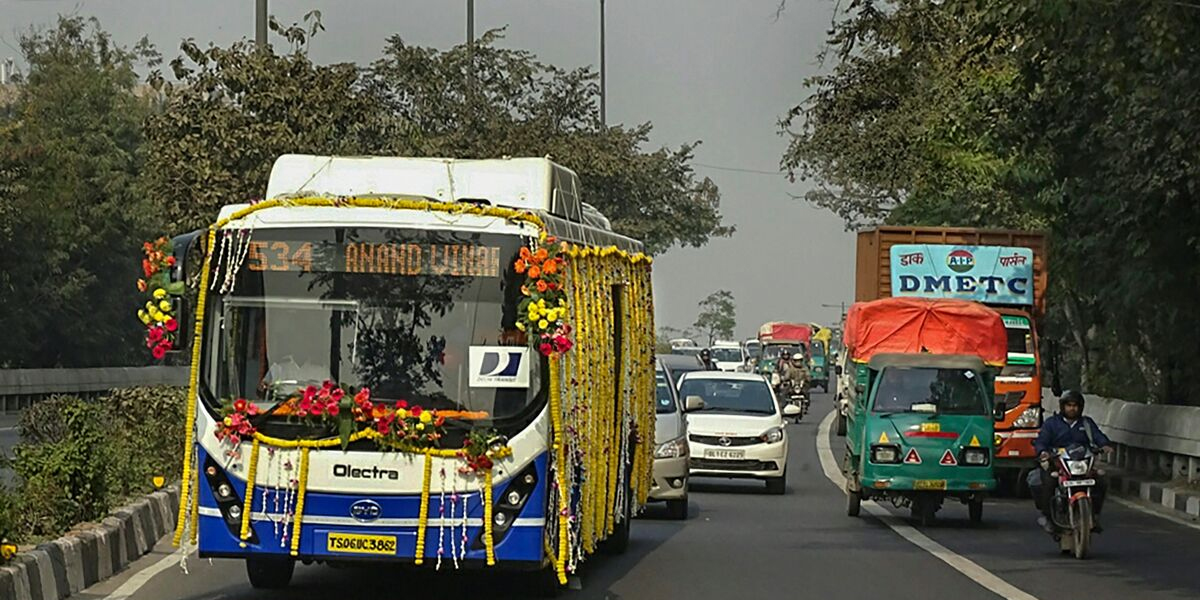 E-buses in final stage: Gahlot