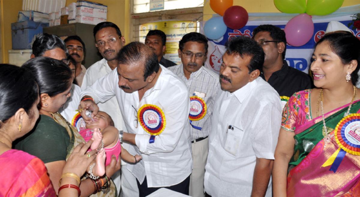 Eluru MLA launches pulse polio drive
