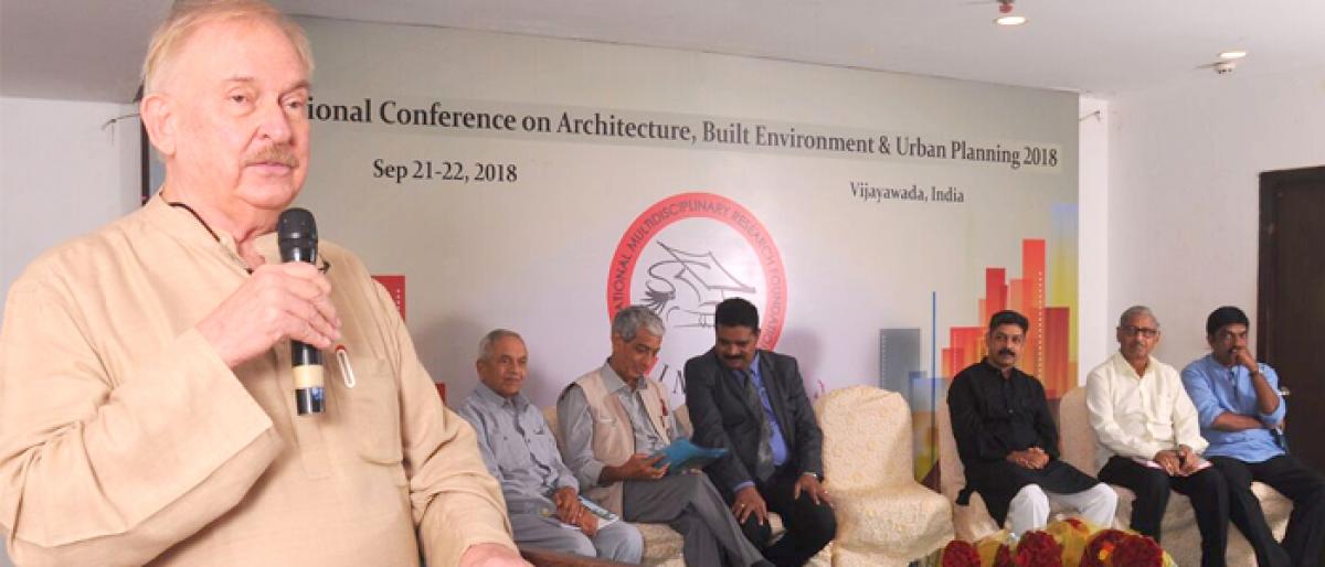 Development of nation reflects in architecture: Expert