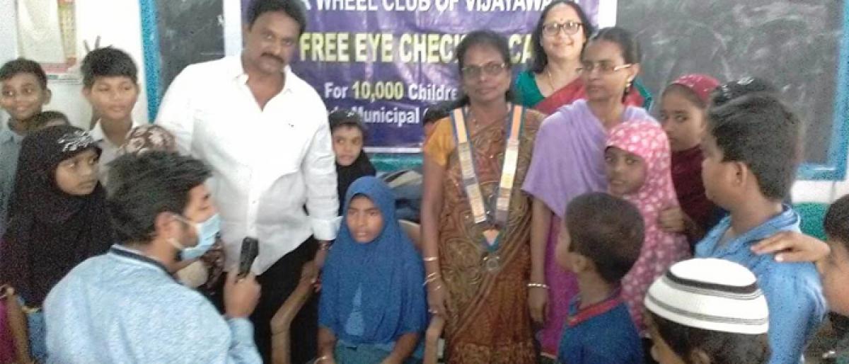 Free eye check up camp held by Inner Wheel Club of Vijayawada