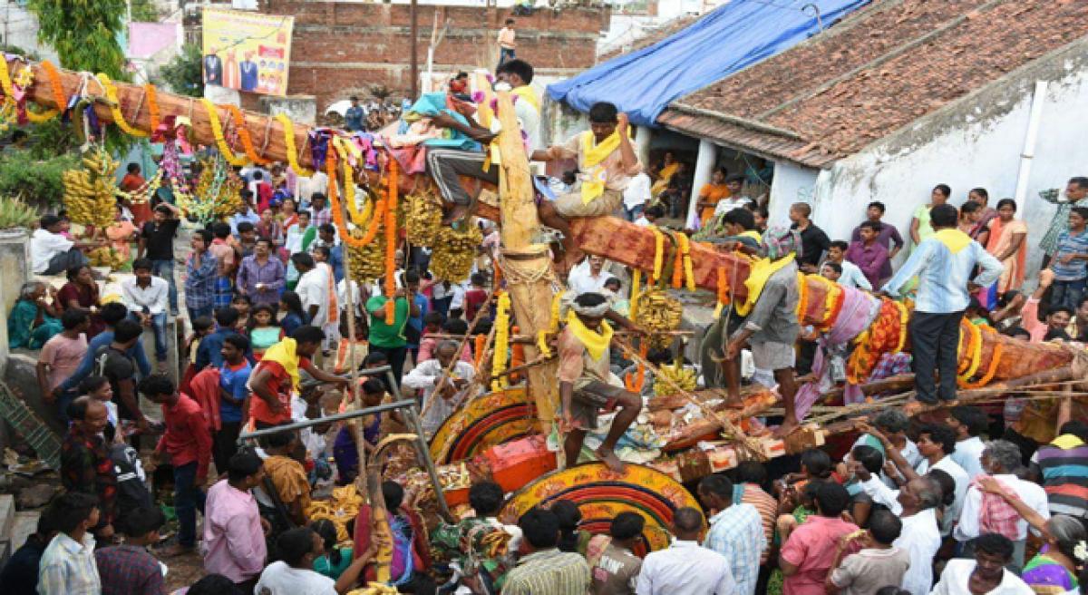 Village fests a dais for politicos to woo public