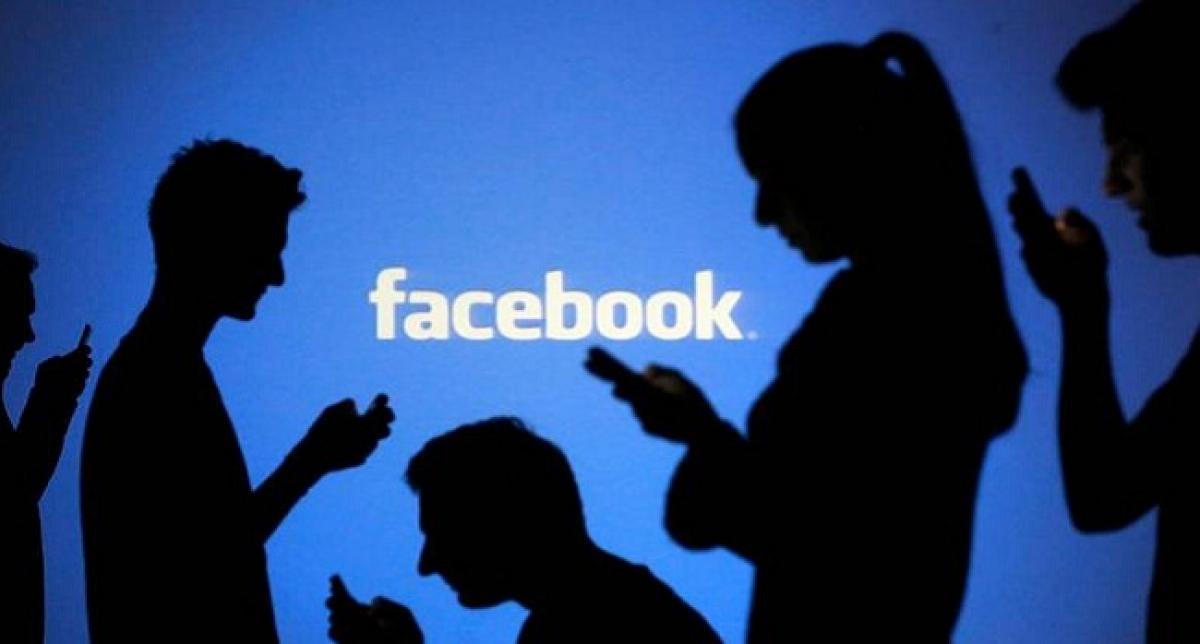 Facebook access hit by unspecified problems
