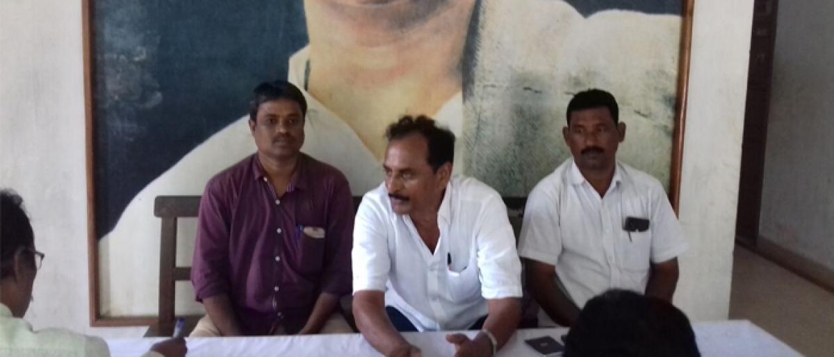 Tenant farmers body to hold 3-week walkathon in Kakinada