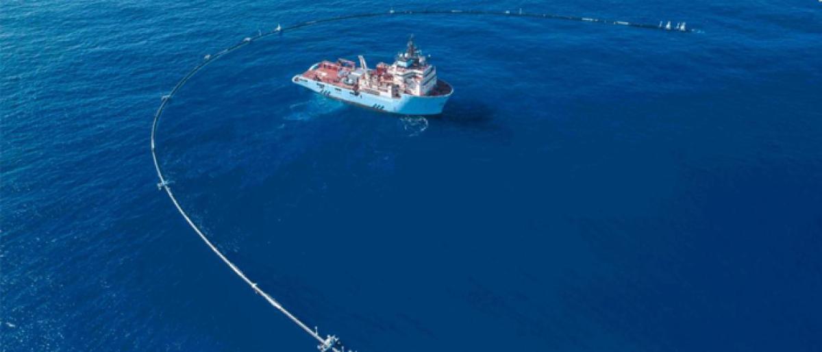 Floating pipe to start collecting plastic in Pacific Ocean