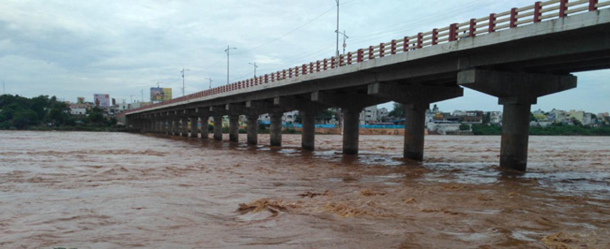 Vamsadhara, Nagavali witness heavy inflows
