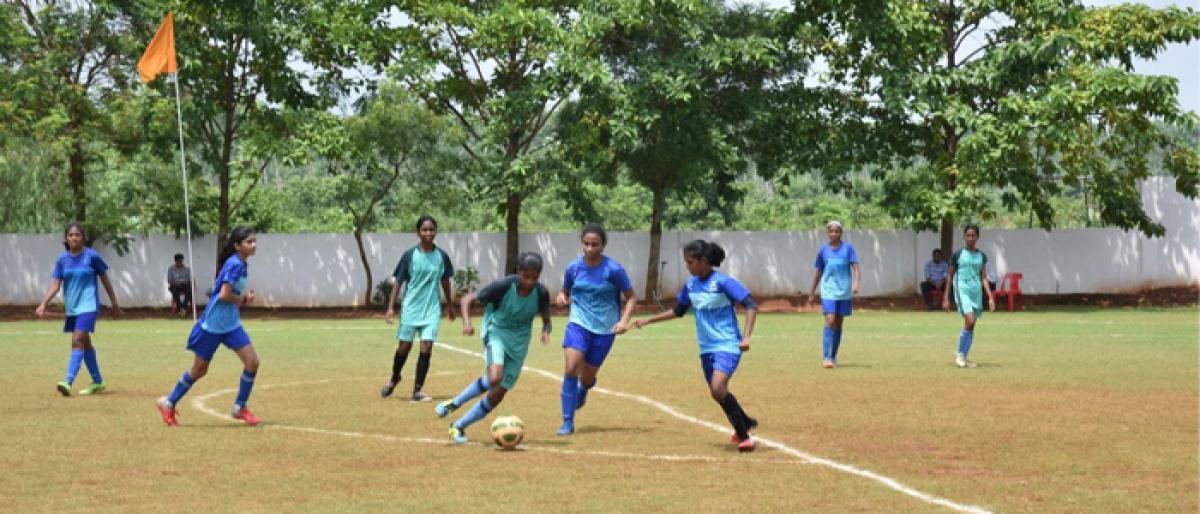 TN U-19 football champs in CBSE South Zone Girls Football Championship-2018
