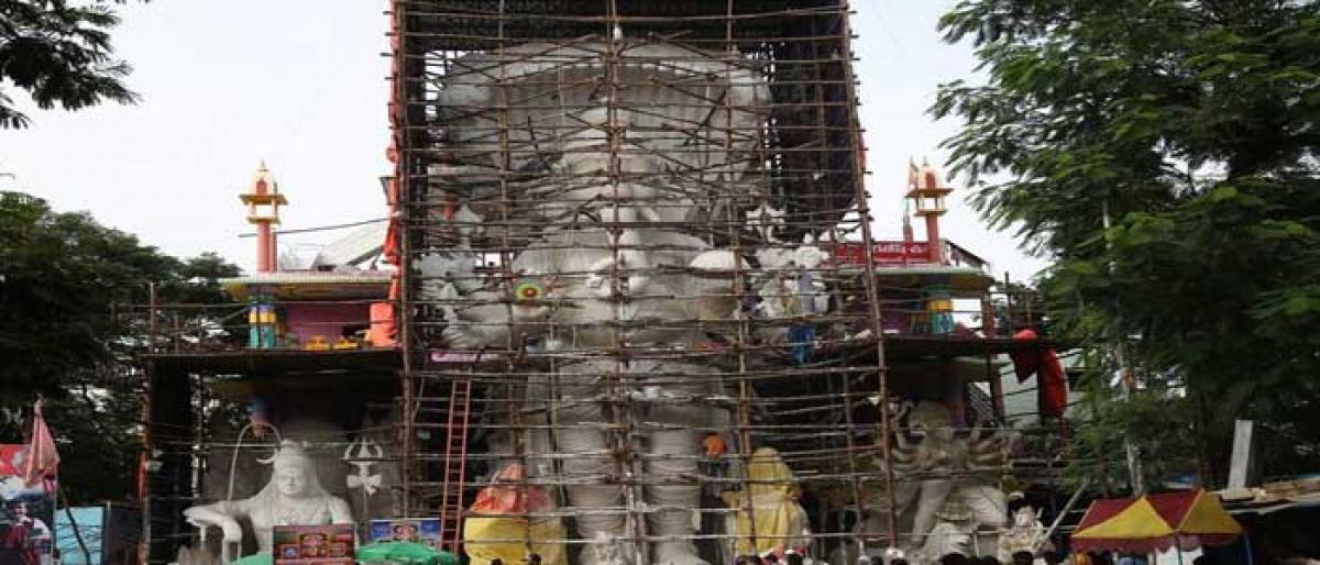 GHMC, depts gearing up for Ganesh fest