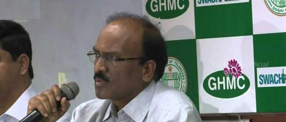 GHMC boss sounds staff on rain alert