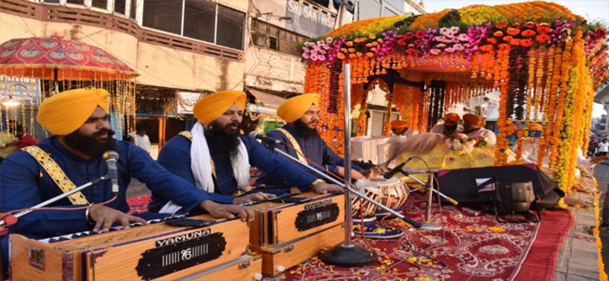 Sikhs swell at 2nd Nagar Keertan