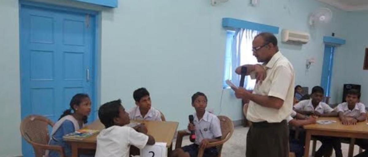 Quiz competition for children begins in Gadwal