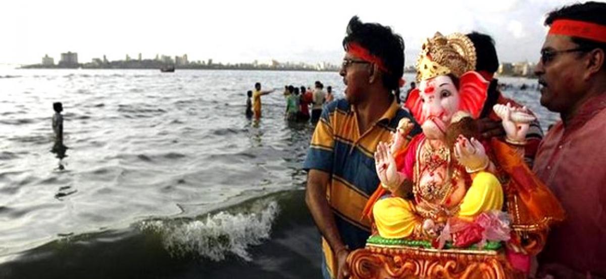 Ganpati Visarjan: Elaborate arrangements made in Mumbai to avoid chaos