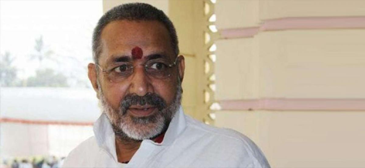 Have given 4 crore jobs, those eating Rs 30,000 pizzas cant see it: Giriraj Singhs jibe at Rahul Gandhi