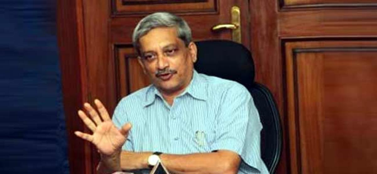 Parrikar arrives in Goa, might table budget