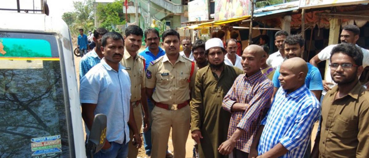 Kothagudem Police play a Good Samaritan