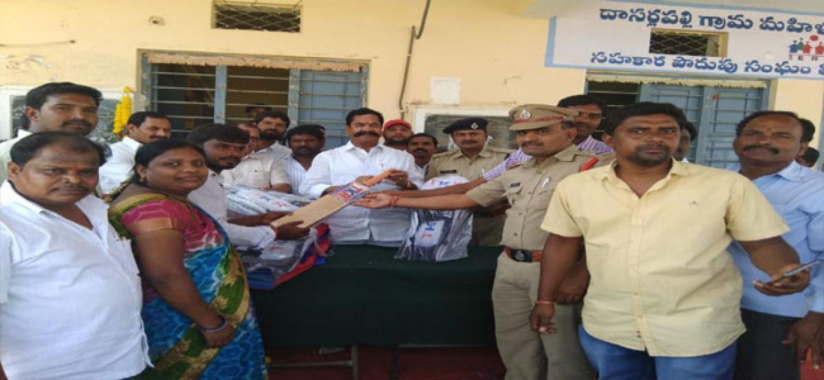 MLA inaugurates CCTV cameras in Dasarapalli