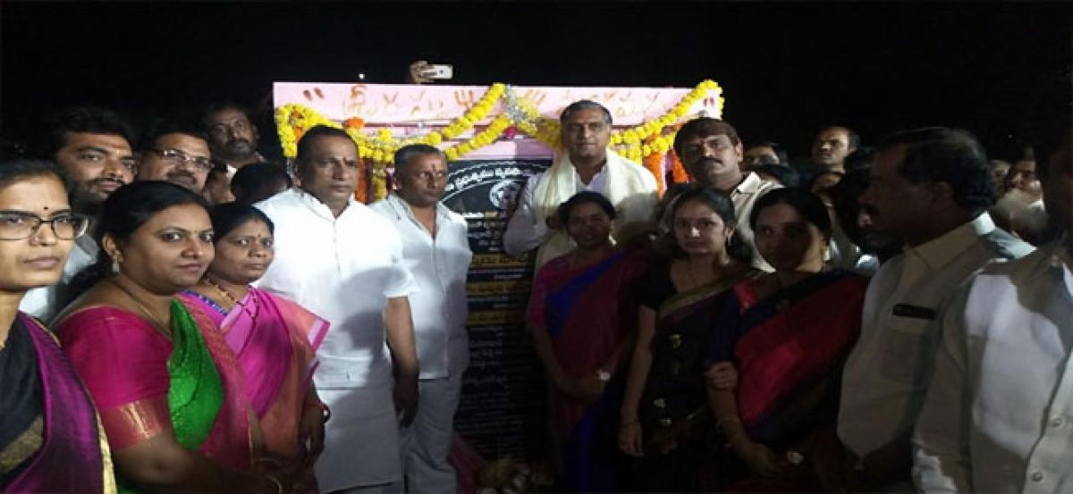 Harish Rao lays foundation stone for Rs 30 lakh Rytu Bazar