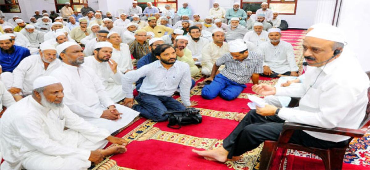 Mufti Jamalurahman conducts Haj training camp