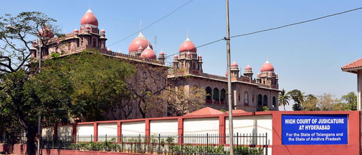 HC asks ACB to clarify on complaint against mantris