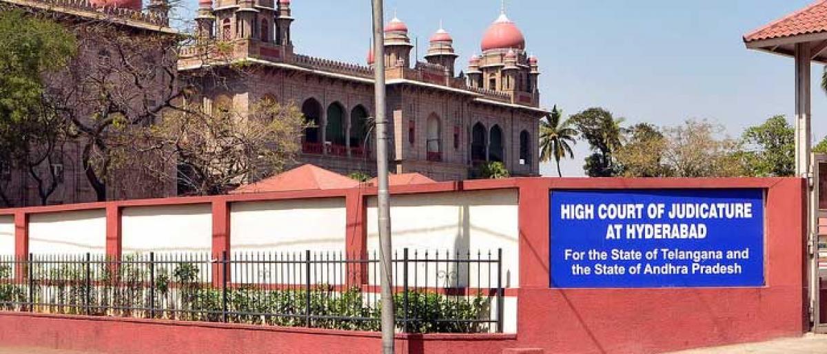 Remove illegal structures on Kapra lake land: HC