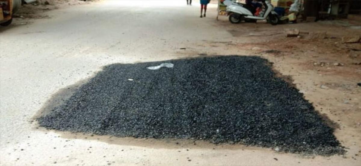 Pothole filling up training programme held