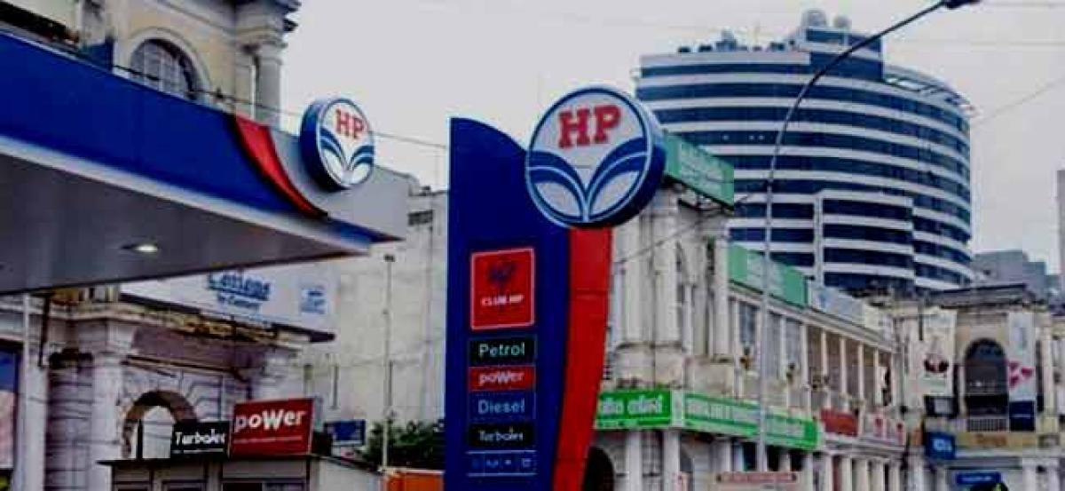 HPCL Q1 net falls 56 per cent to Rs 925 cr on inventory loss