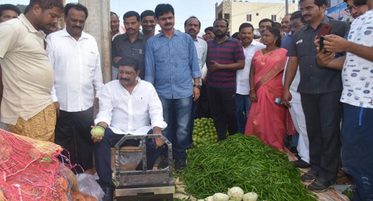 Facelift to Anandapuram flower market