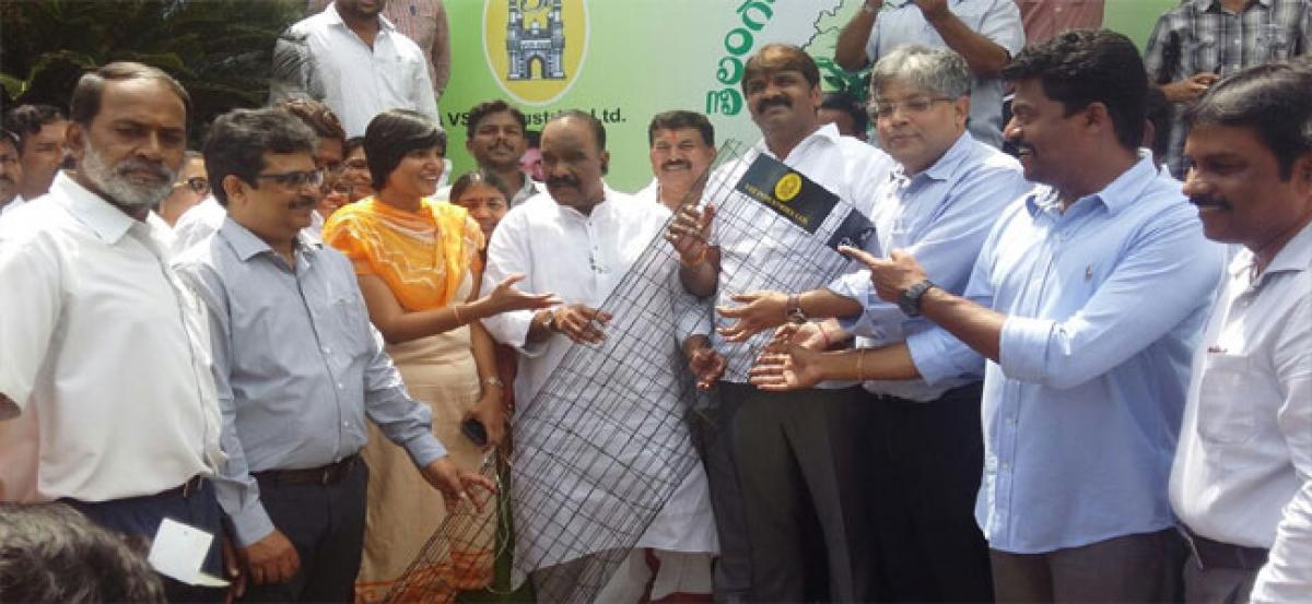 Home Minister, Mayor praise VST for donating 40k tree-guards