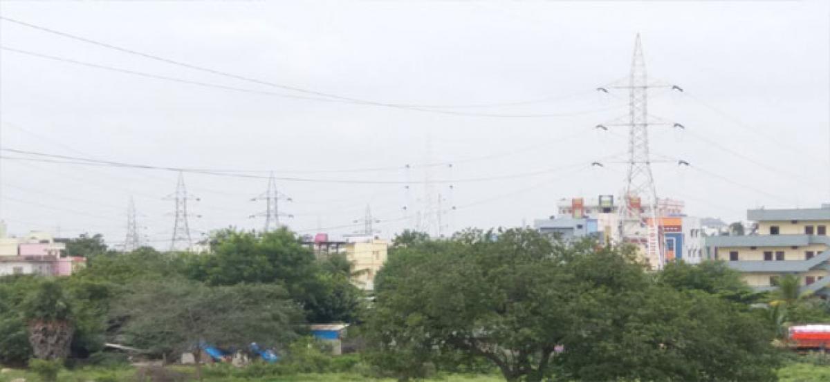 Residents in colonies under HT wires live in constant fear