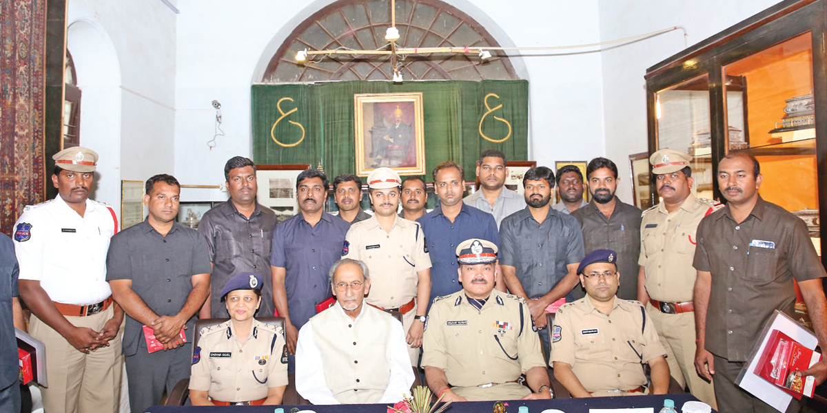Prince Muffakham Jah lauds Hyderabad cops