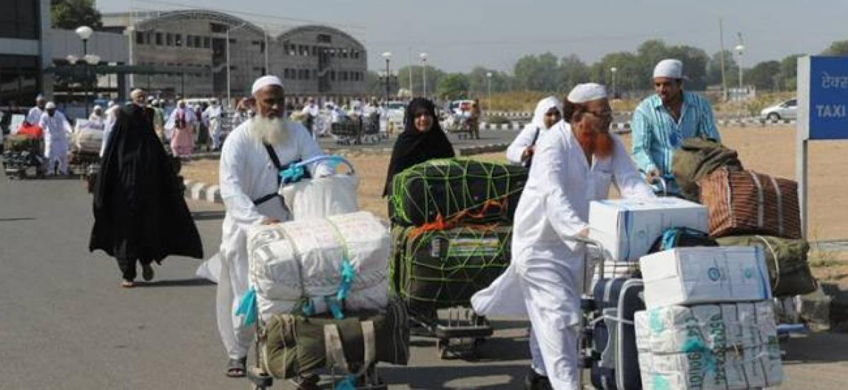 3630 Haj pilgrims return home