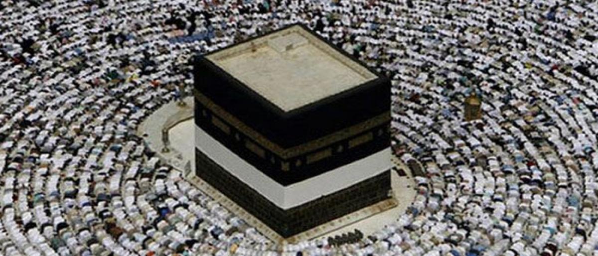 Muslims told to apply for Haj Yatra by Dec 7