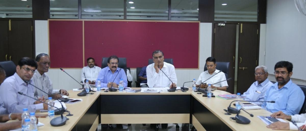 Harish reviews Kaleshwaram Project progress with officials