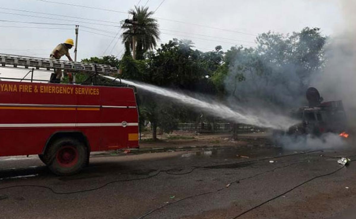 Dera Violence: Sitaram Yechury Asks Narendra Modi, Manohar Lal Khattar To Abide By Rajdharma