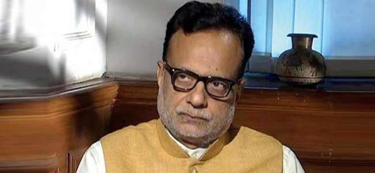 Finance Secretary Hasmukh Adhia to retire on Nov 30