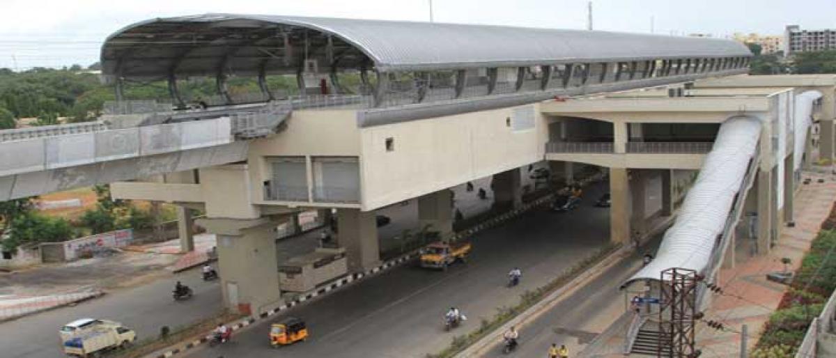 Solar bus shelters at Metro stations