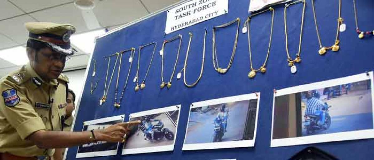 Elusive chain-snatcher lands in police net