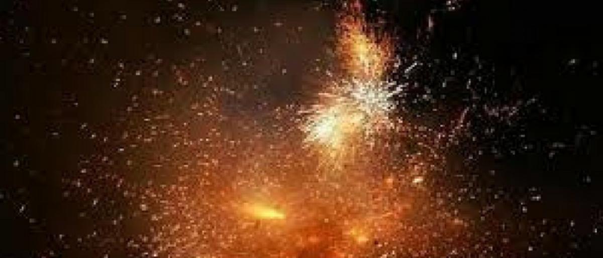 Police bans bursting of crackers