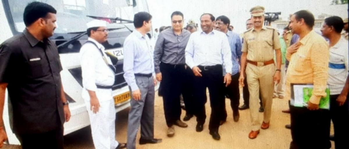 IAS officers visit Kaleswaram