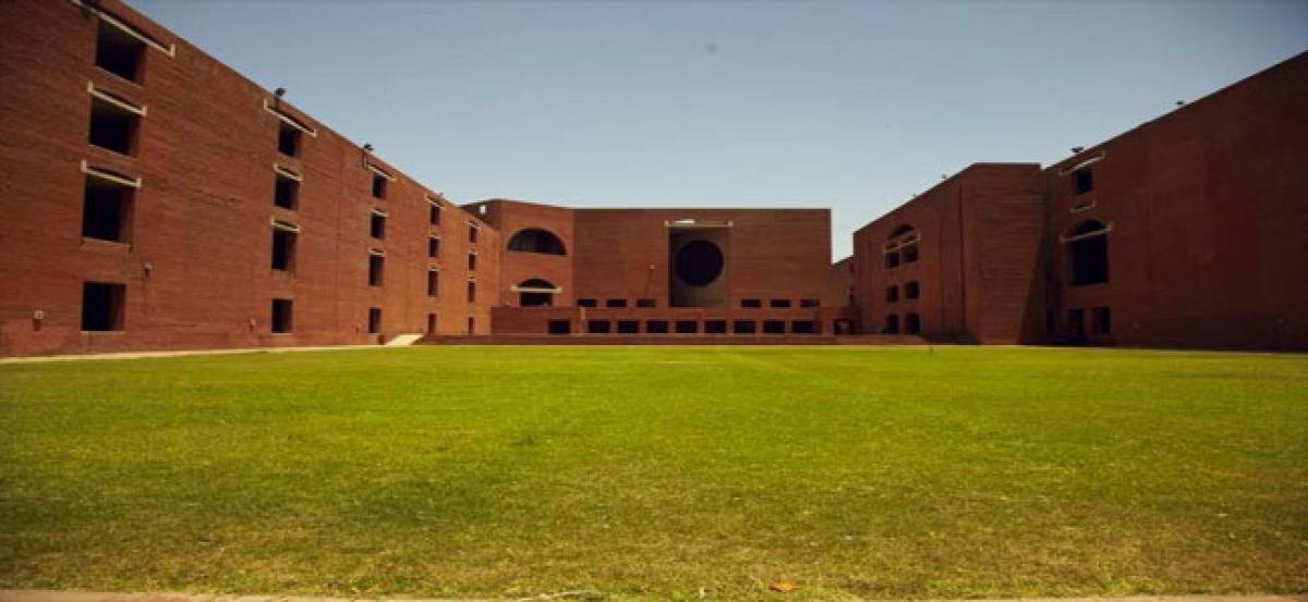 IIM-A conducts talk session with founder Parul Gupta