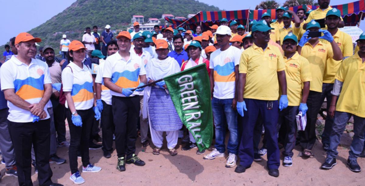 Collector takes part in beach cleaning