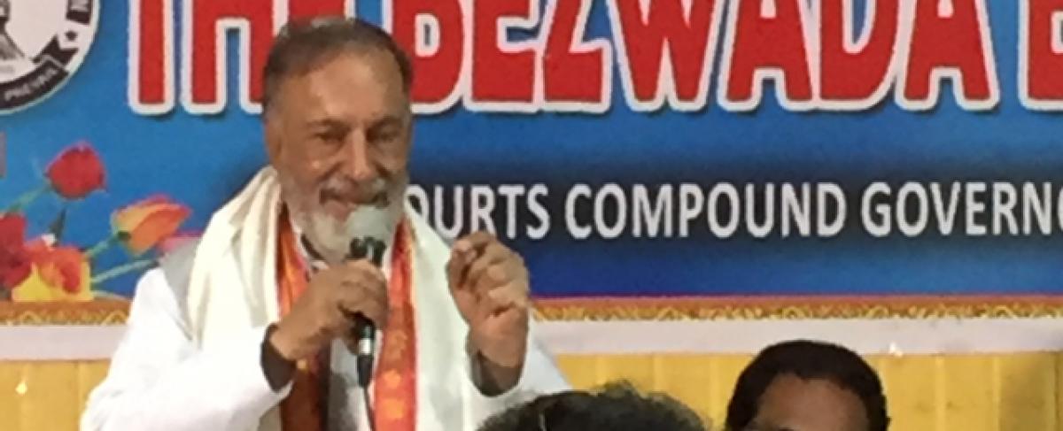 Bhim Singh for Art 370 abrogation