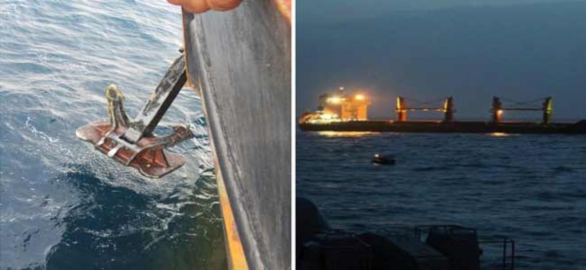 INS Teg assists Norwegian ship MV Vela in Gulf of Aden
