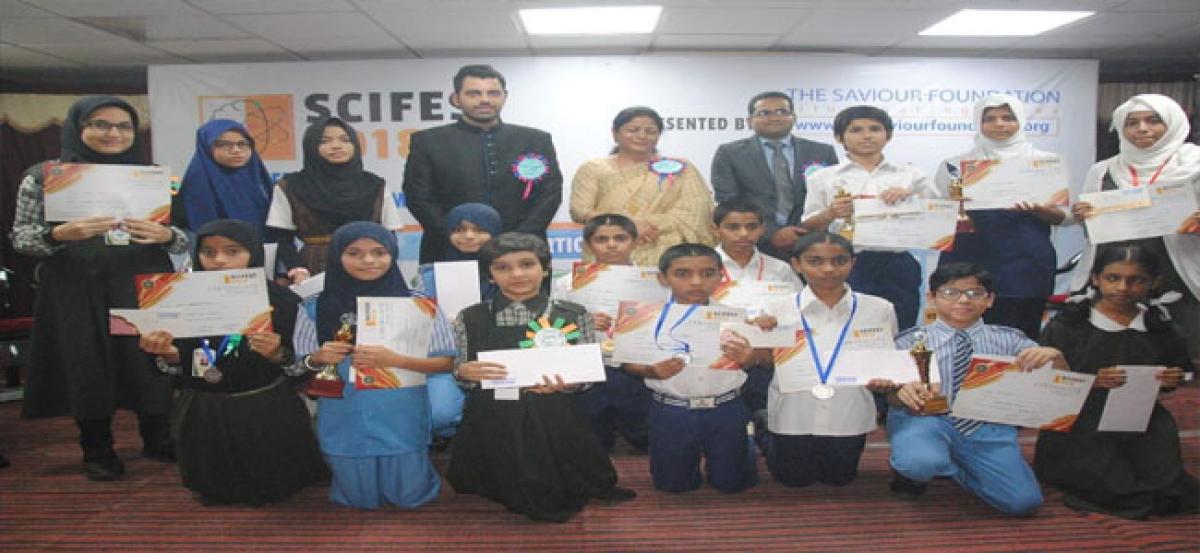 Inter-school science competitions held in Urdu Maskan
