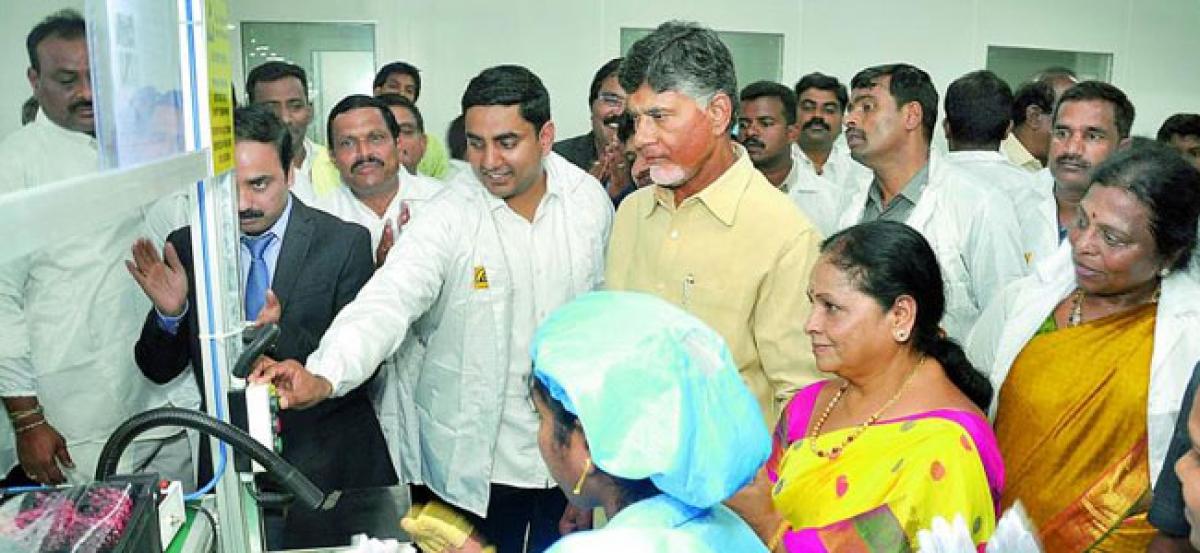 Chandrababu Creates 6 Lakh Jobs In IT