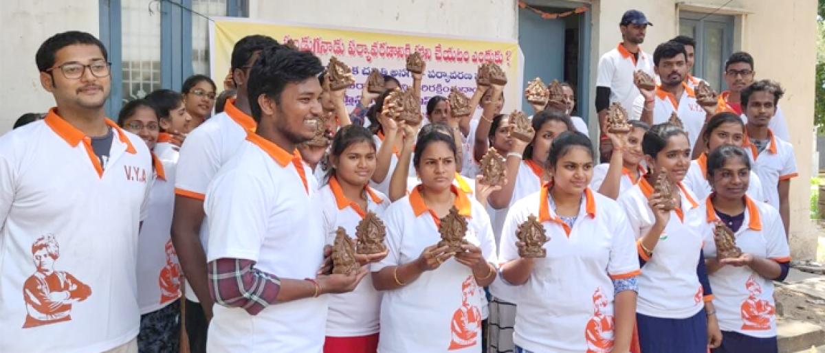 VYT to distribute clay Ganesh idols in Vijayawada