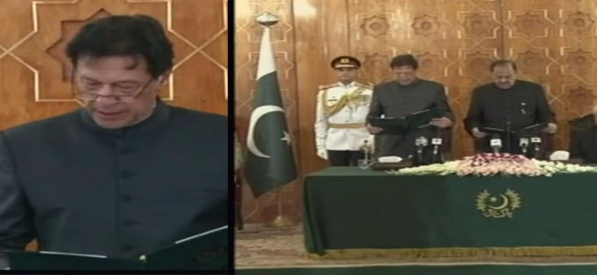 Imran Khan takes oath as 22nd Pakistan PM