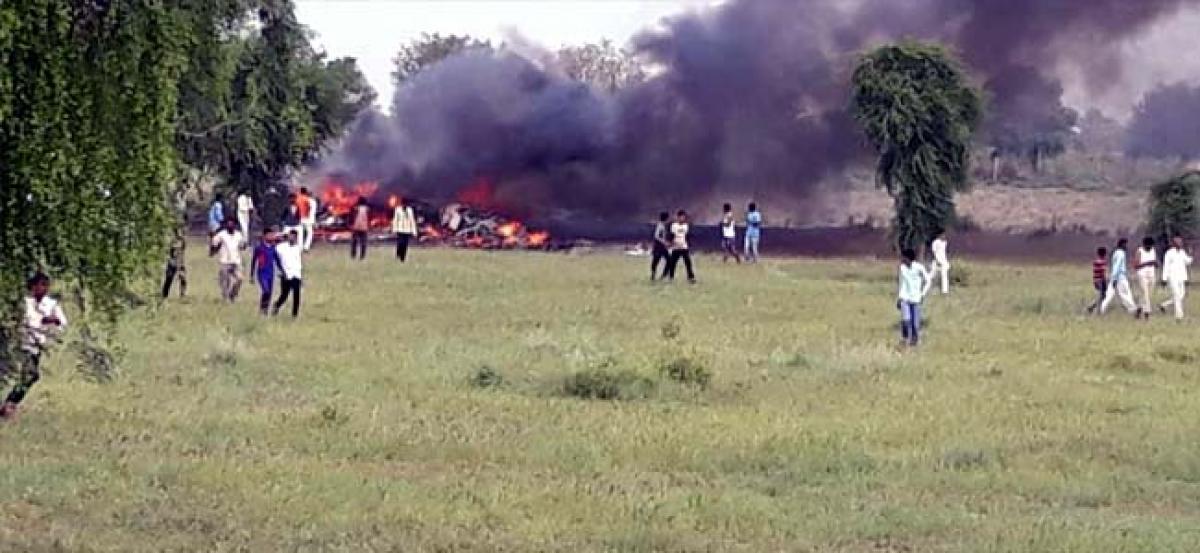 Indian Air Forces MiG-27 jet crashes near Jodhpur, pilot safe