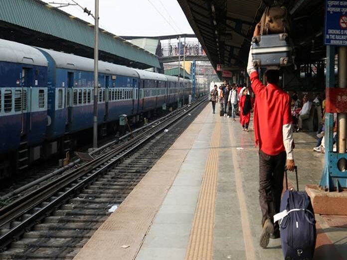 Railways to close stations 20 mins ahead of departure
