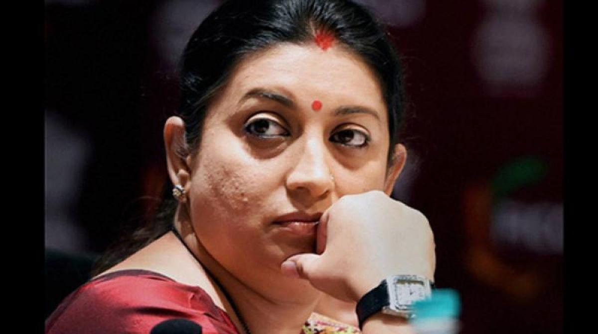 Smriti Irani gets I&B Ministry after BJP VP nominee Venkaiah resigns