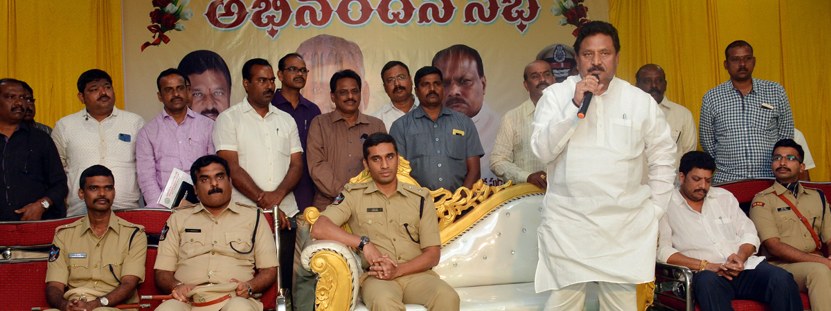 HM feted for ensuring promotions to lower cadre in police